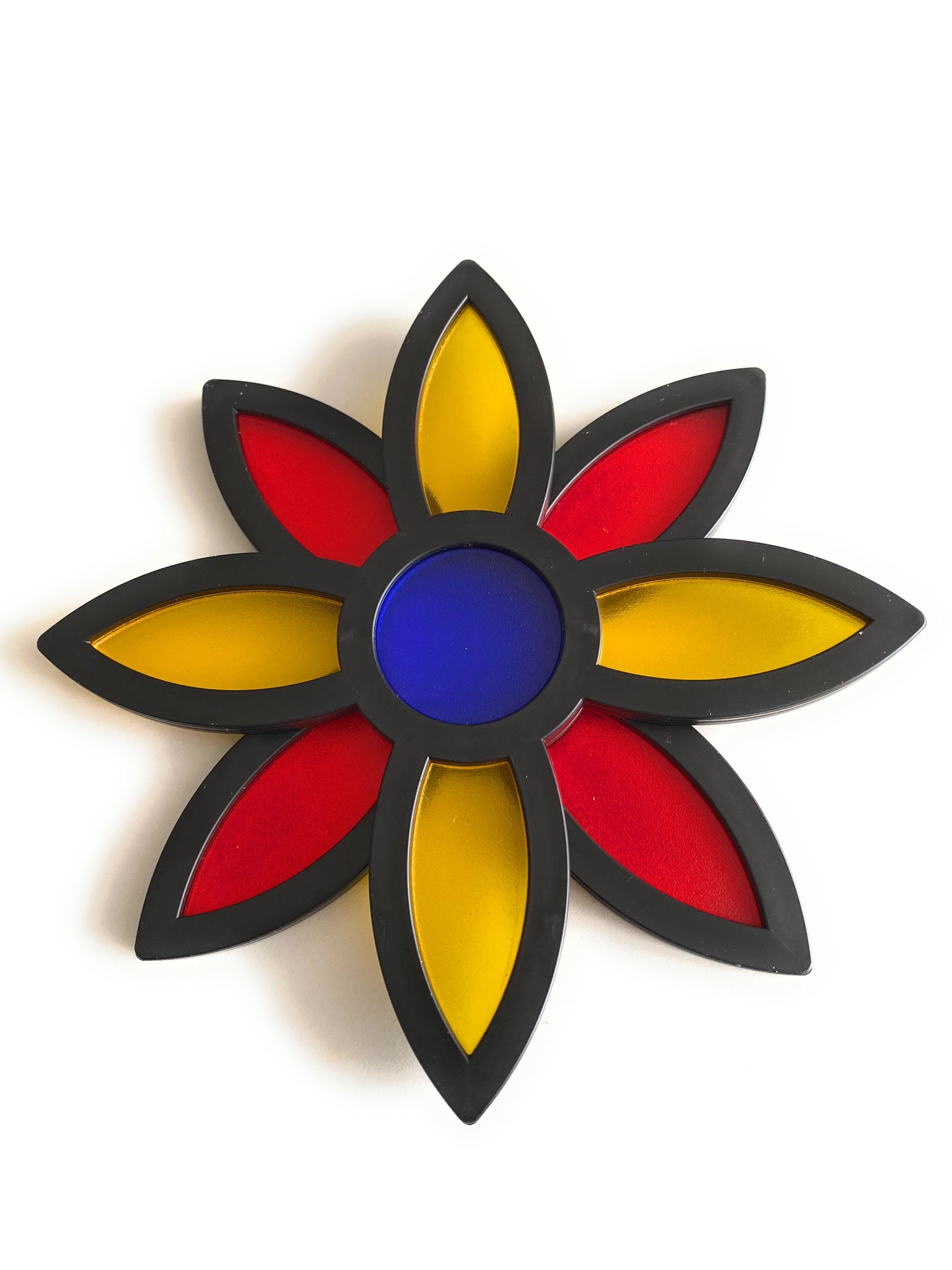 Pretty Panels - 8 Leaf Rotatable Design - No. 750