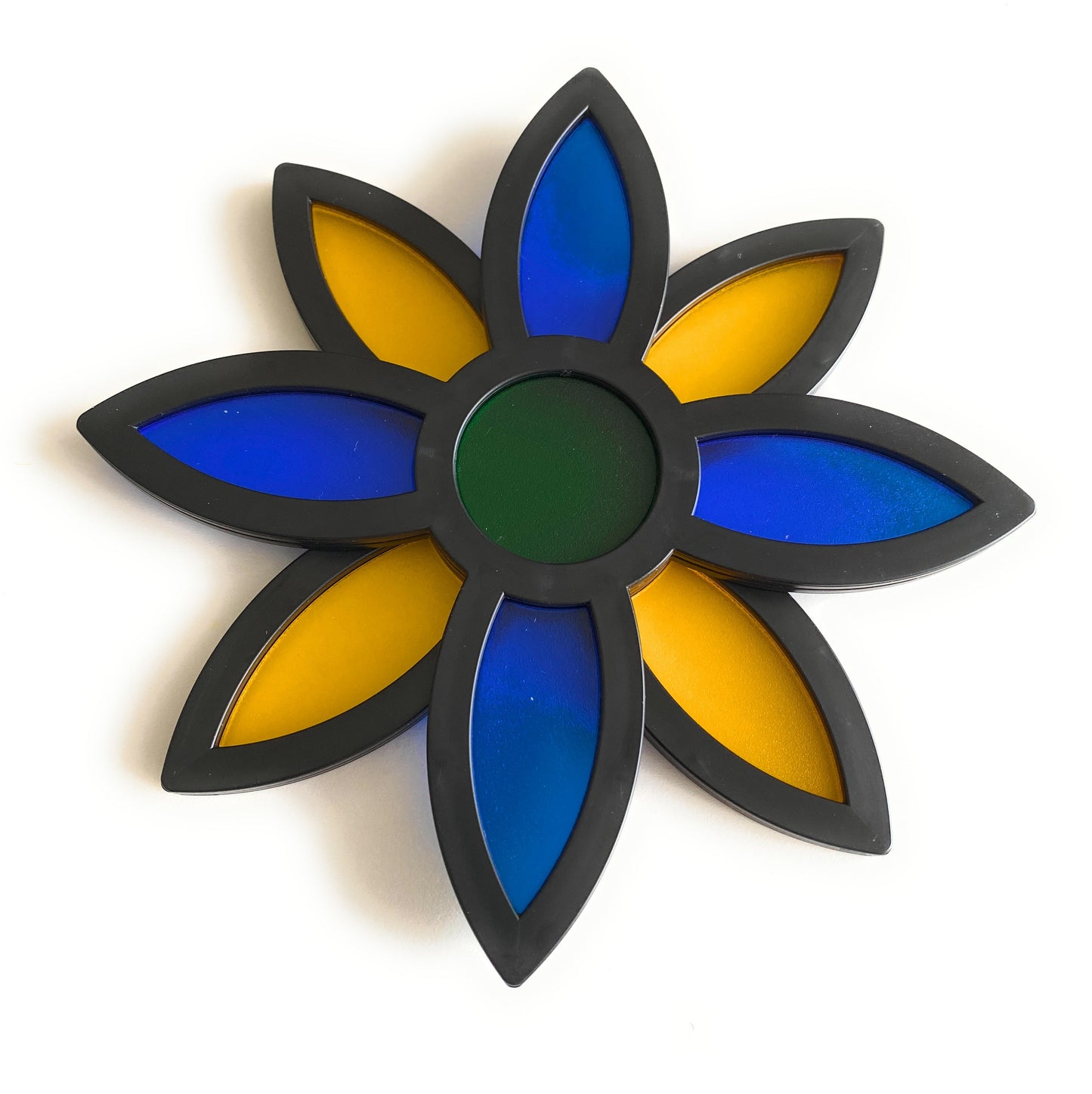 Pretty Panels - 8 Leaf Rotatable Design - No. 750