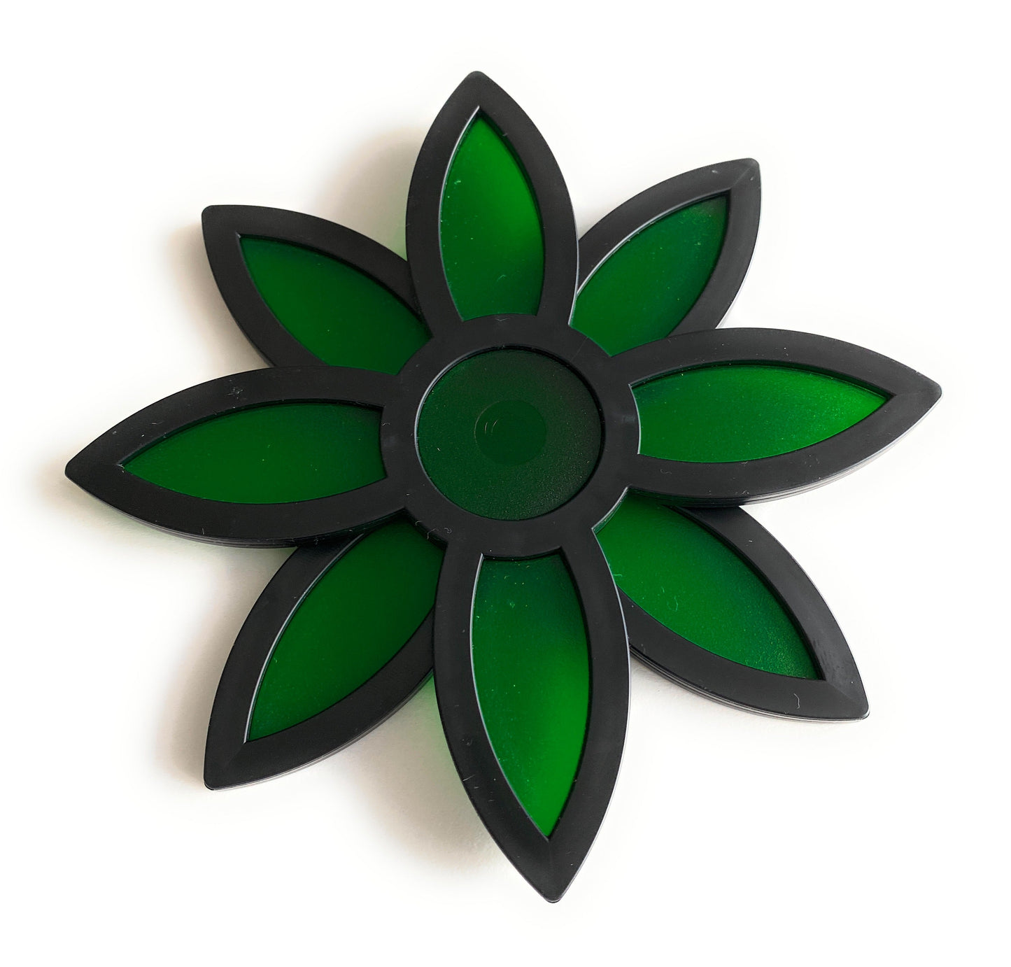 Pretty Panels - 8 Leaf Rotatable Design - No. 750