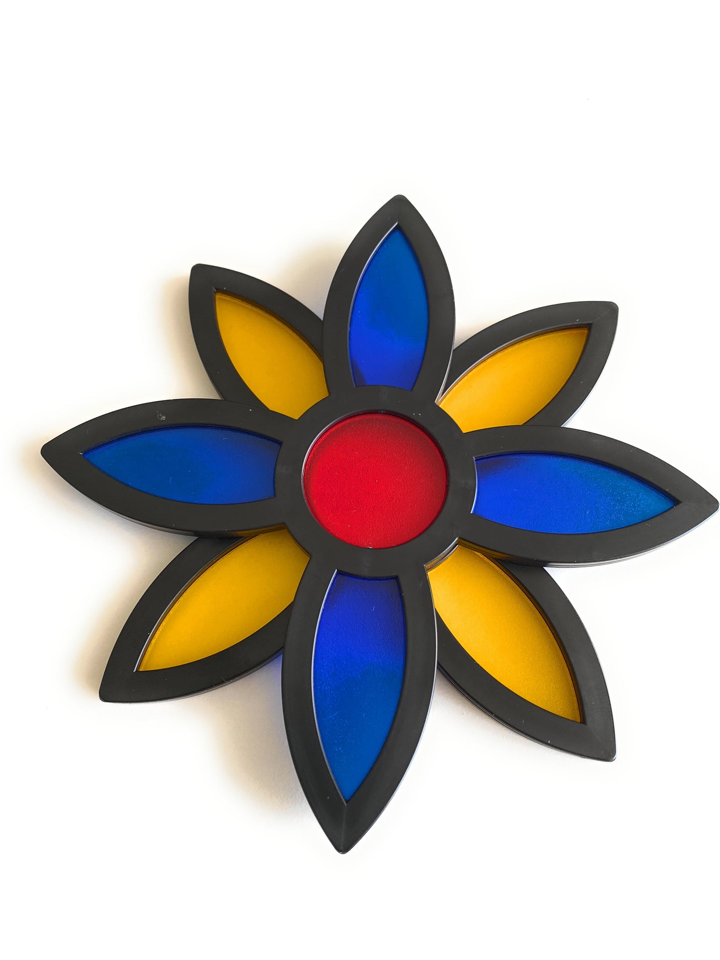 Pretty Panels - 8 Leaf Rotatable Design - No. 750