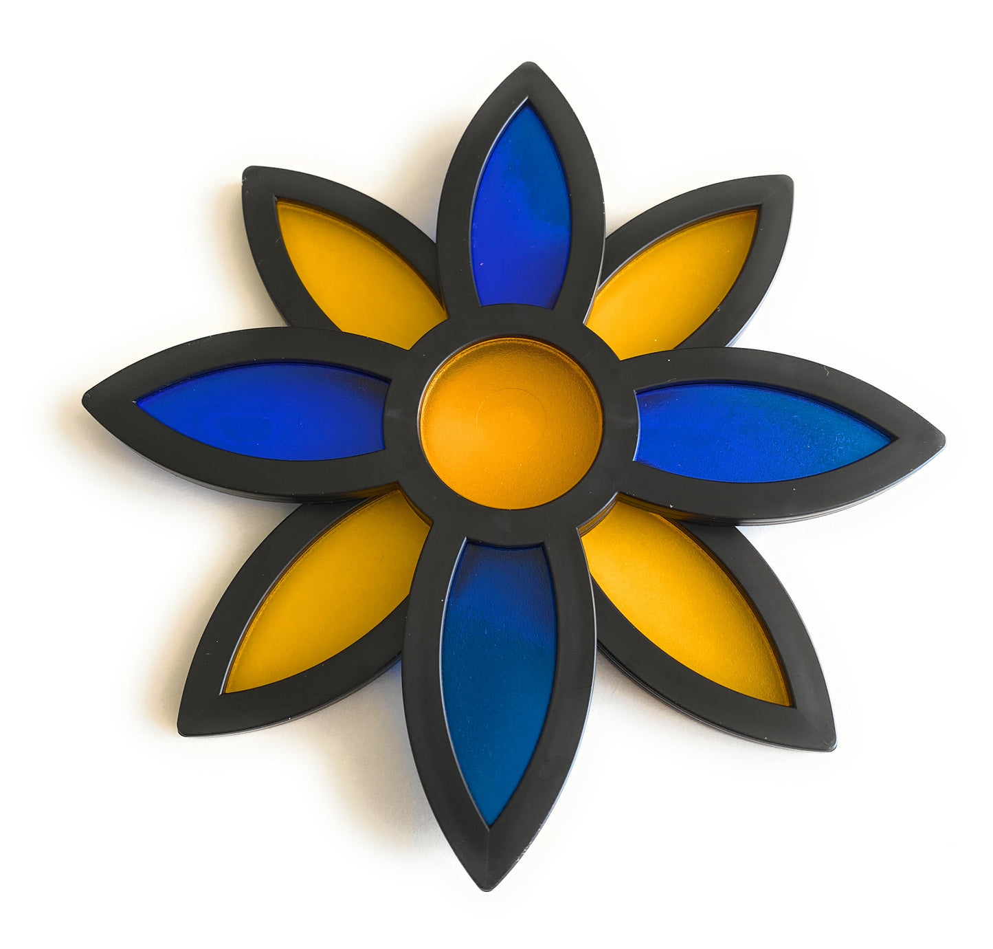 Pretty Panels - 8 Leaf Rotatable Design - No. 750