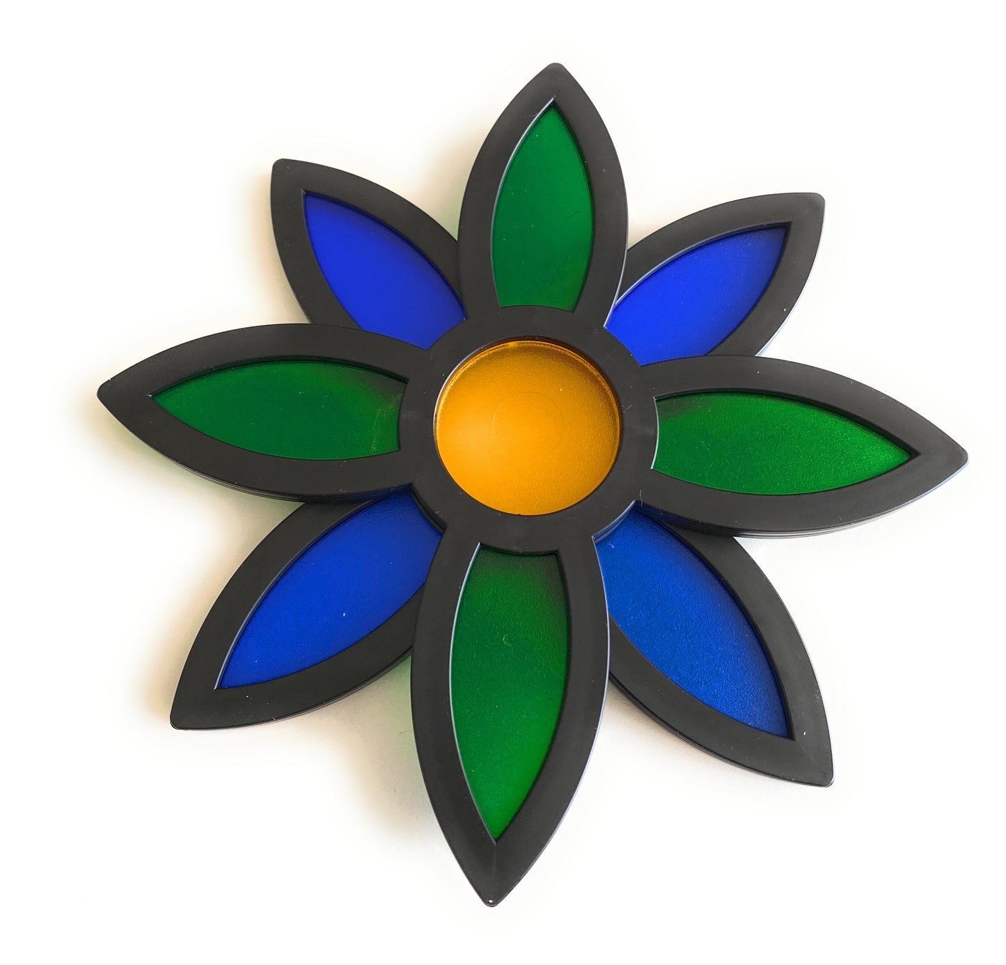 Pretty Panels - 8 Leaf Rotatable Design - No. 750