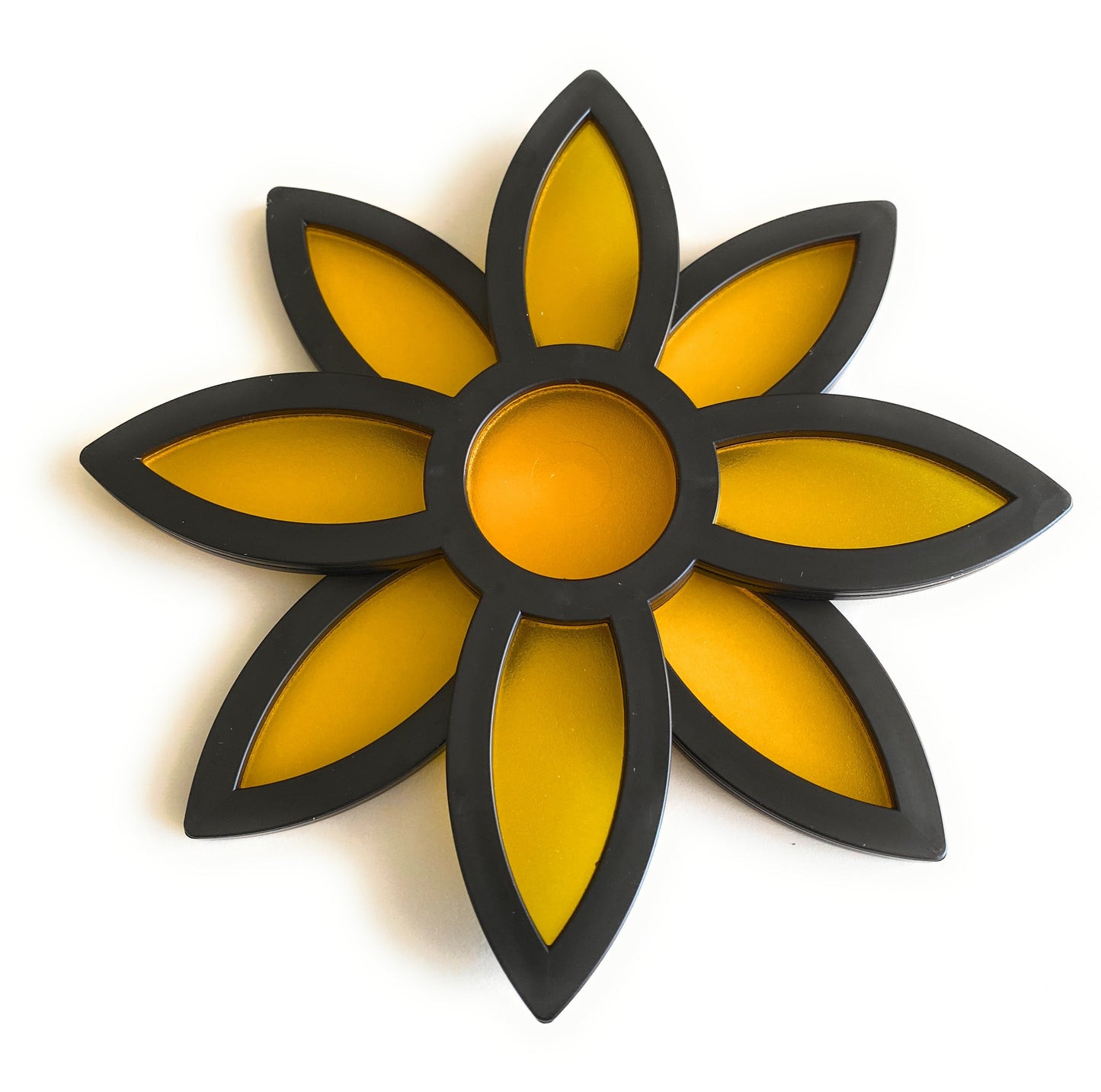 Pretty Panels - 8 Leaf Rotatable Design - No. 750