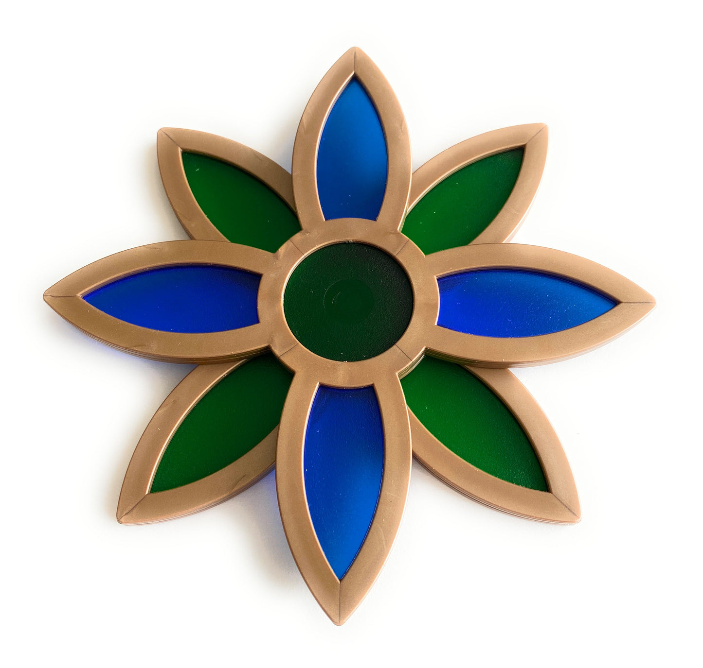 Pretty Panels - 8 Leaf Rotatable Design - No. 751