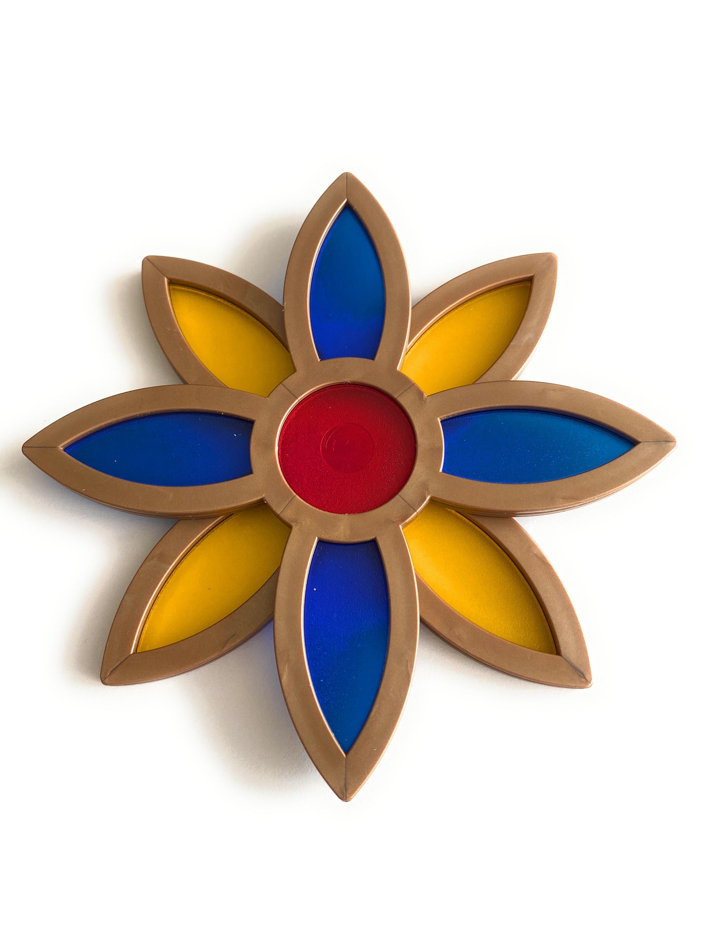 Pretty Panels - 8 Leaf Rotatable Design - No. 751