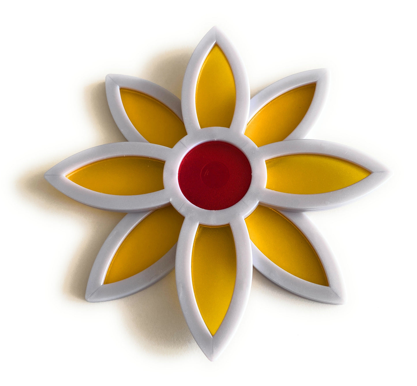 Pretty Panels - 8 Leaf Rotatable Design - No. 751