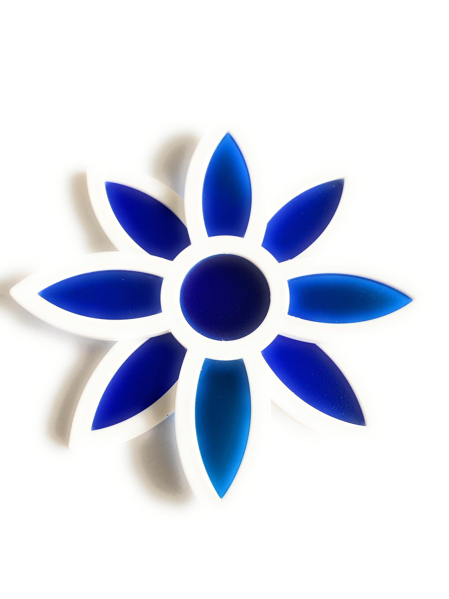 Pretty Panels - 8 Leaf Rotatable Design - No. 750