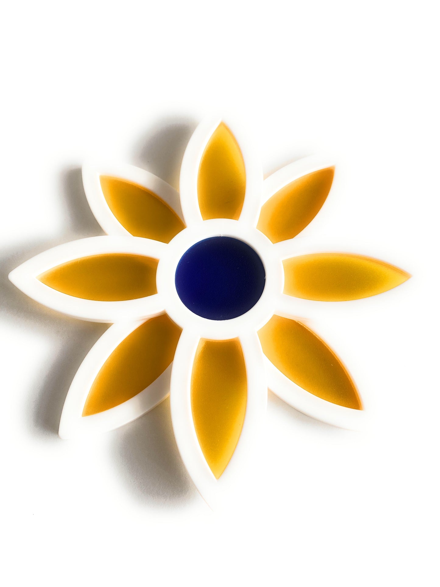Pretty Panels - 8 Leaf Rotatable Design - No. 750