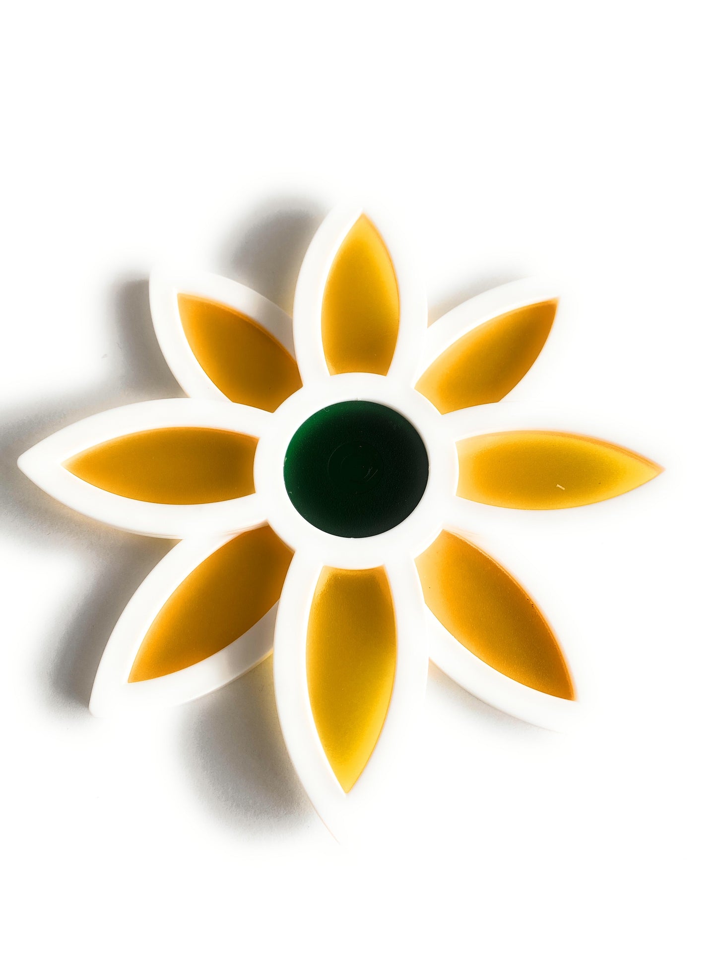 Pretty Panels - 8 Leaf Rotatable Design - No. 750
