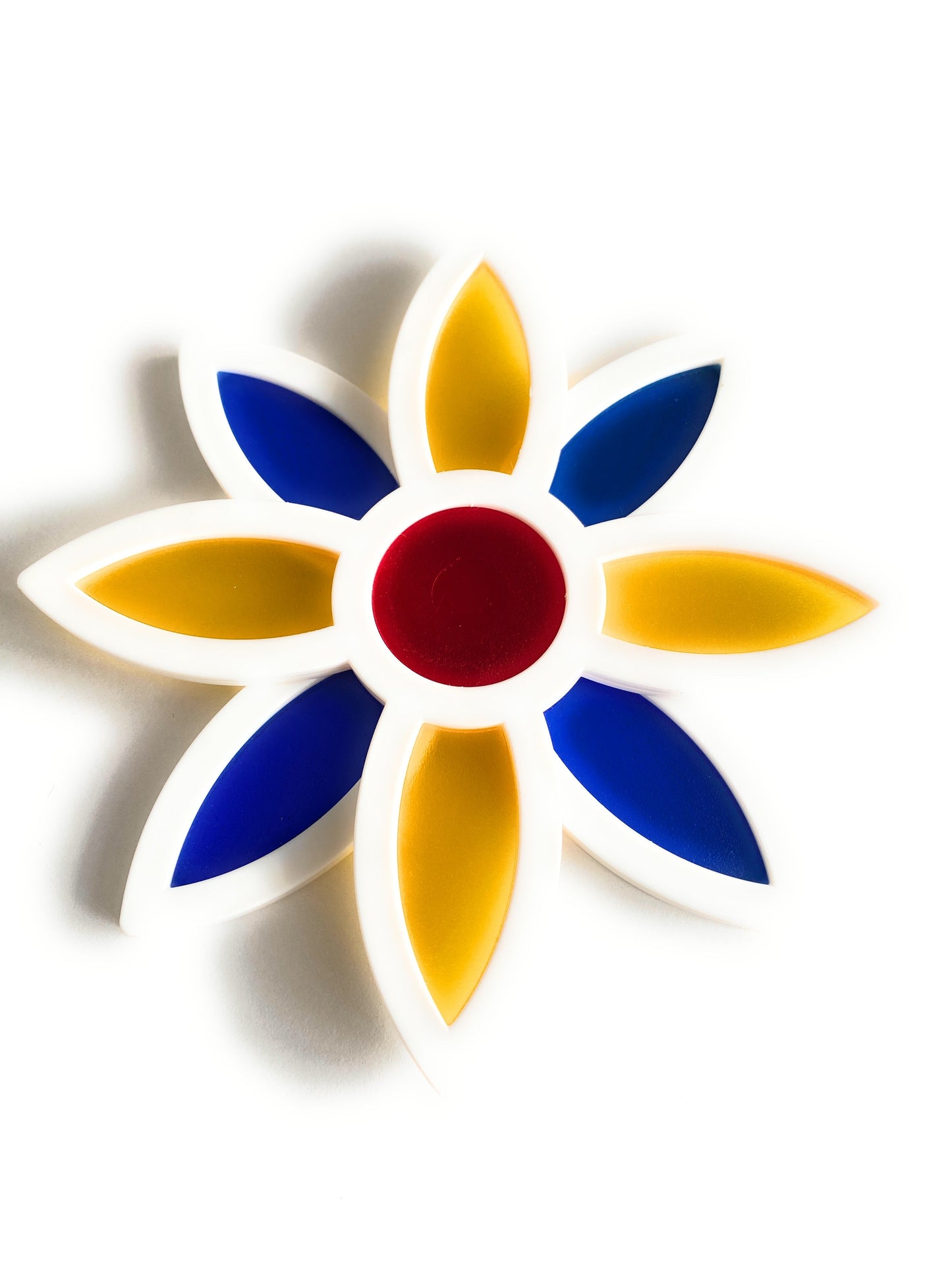 Pretty Panels - 8 Leaf Rotatable Design - No. 750